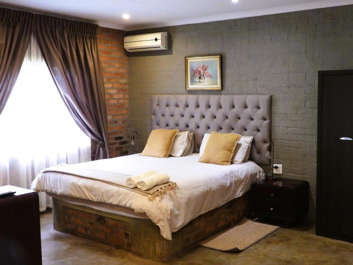 Maretlwane Guesthouse Buffelspoort Ngoại thất bức ảnh